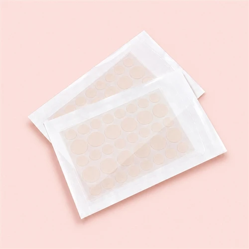 È meglio il cerotto idrocolloidale per acne da brufoli da 8 mm o 12 mm?